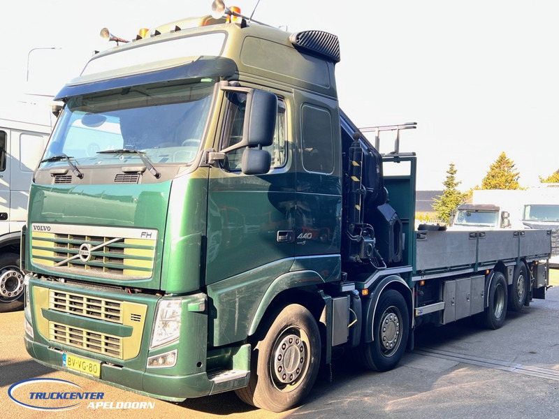 Volvo FH 440 HIAB 800 E4, 8x2 - Autocarro con pianale/ Cassone fisso, Camion con gru: foto 3 Volvo FH 440 HIAB 800 E4, 8x2 - Autocarro con pianale/ Cassone fisso, Camion con gru: foto 3
