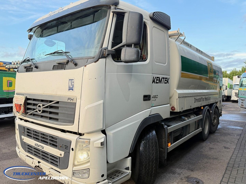 Volvo FH 480 18000 Liter ADR, 4 Compartimenten, Stuuras - Camion cisterna: foto 3 Volvo FH 480 18000 Liter ADR, 4 Compartimenten, Stuuras - Camion cisterna: foto 3