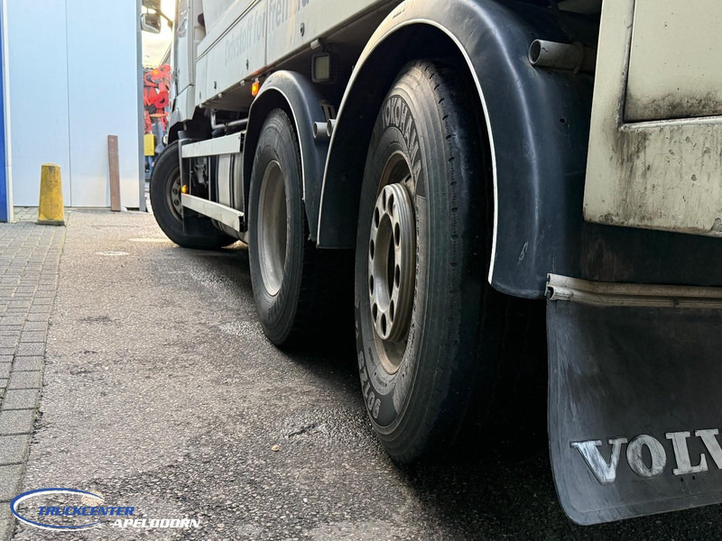Volvo FH 480 18000 Liter ADR, 4 Compartimenten, Stuuras - Camion cisterna: foto 5 Volvo FH 480 18000 Liter ADR, 4 Compartimenten, Stuuras - Camion cisterna: foto 5