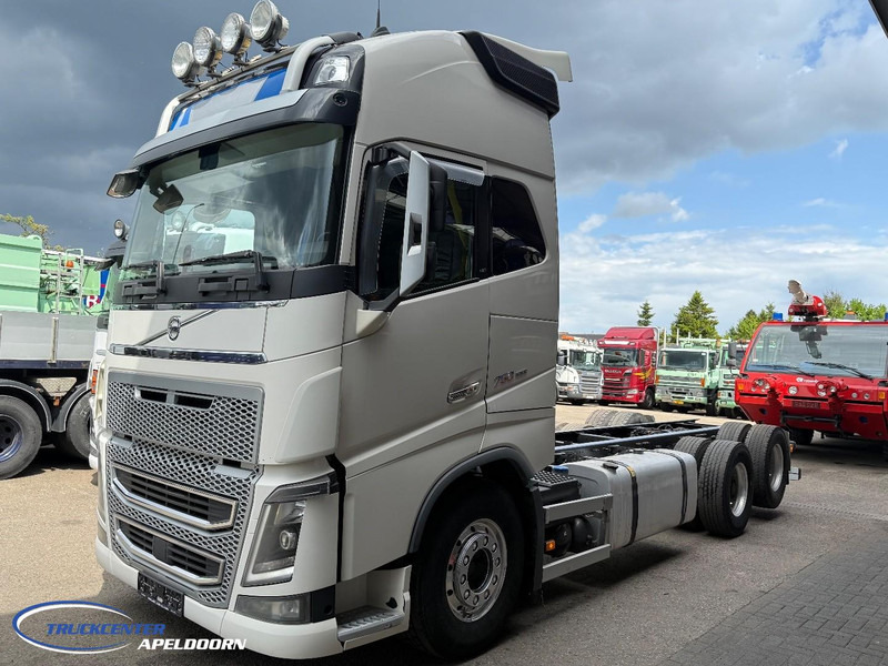 Volvo FH 750 Globetrotter XL, Retarder, 460 WB, Naafreductie, PTO - Autocarro telaio: foto 3 Volvo FH 750 Globetrotter XL, Retarder, 460 WB, Naafreductie, PTO - Autocarro telaio: foto 3