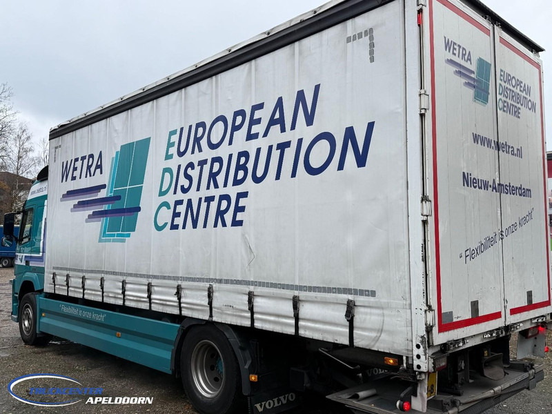 Volvo FM Schuifdak, Laadklep, Globetrotter - Camion centinato: foto 4 Volvo FM Schuifdak, Laadklep, Globetrotter - Camion centinato: foto 4