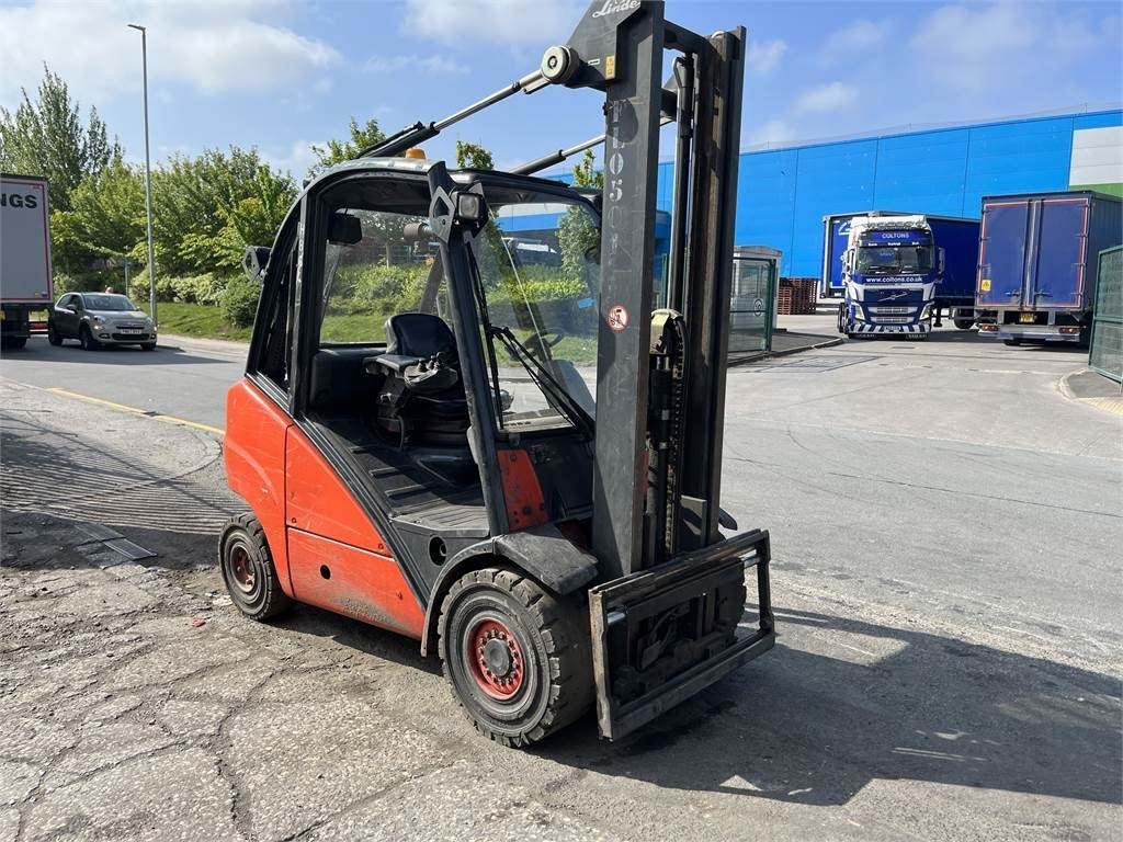 Linde H30D - Carrello elevatore diesel: foto 3 Linde H30D - Carrello elevatore diesel: foto 3