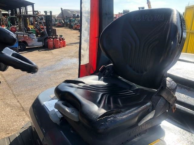 Toyota 40-8FD45N - Carrello elevatore diesel: foto 3 Toyota 40-8FD45N - Carrello elevatore diesel: foto 3