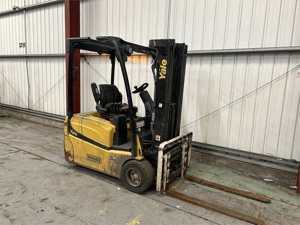 Yale ERP20VT - Carrello elevatore elettrico: foto 4 Yale ERP20VT - Carrello elevatore elettrico: foto 4