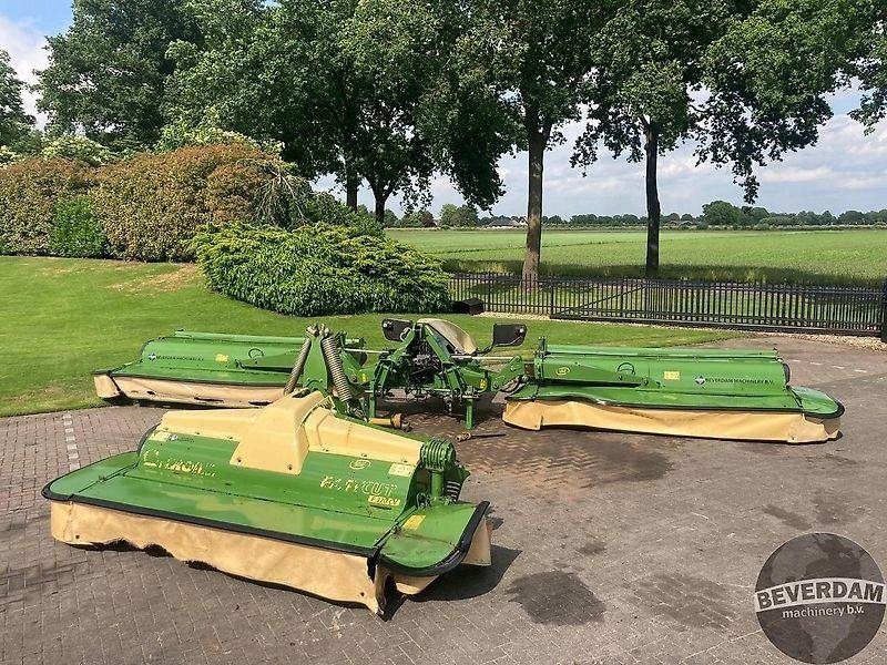 Krone Easy Cut B 1000 CV - EC F 320 CV - Falciatrice: foto 1 Krone Easy Cut B 1000 CV - EC F 320 CV - Falciatrice: foto 1