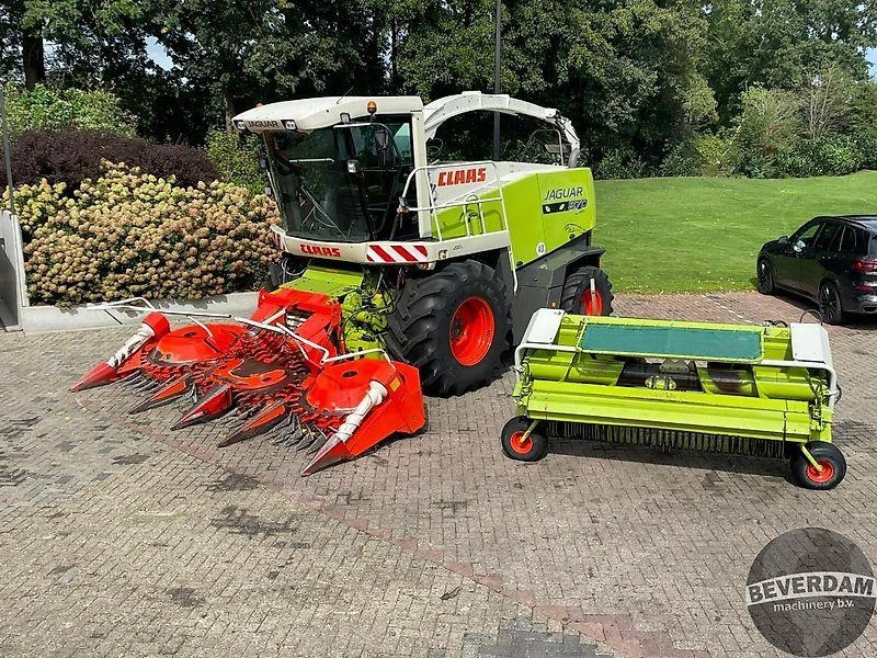 Macchina agricola Claas Jaguar 870 492 Speedstar: foto 1