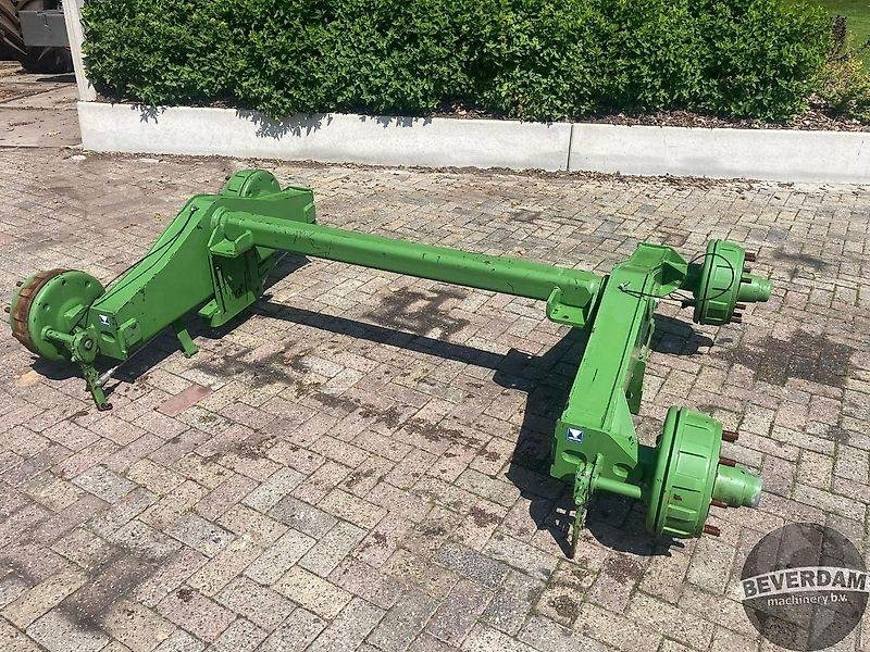 Krone Tandem-as onderstel - Macchina agricola: foto 1 Krone Tandem-as onderstel - Macchina agricola: foto 1