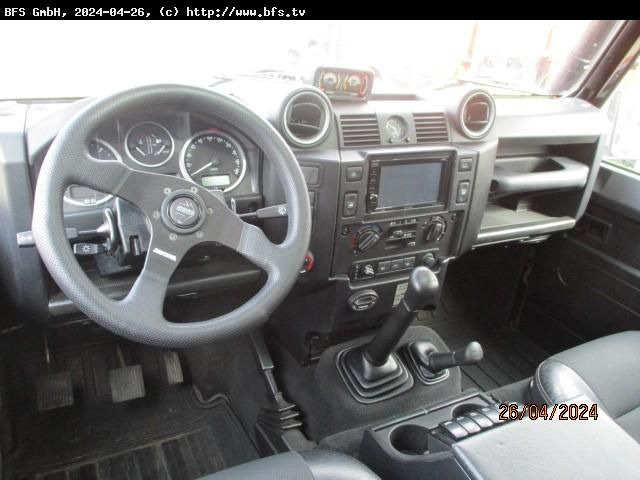 Defender 110 Td4 Land Rover Defender 110 TD4 - Carro attrezzi: foto 3 Defender 110 Td4 Land Rover Defender 110 TD4 - Carro attrezzi: foto 3