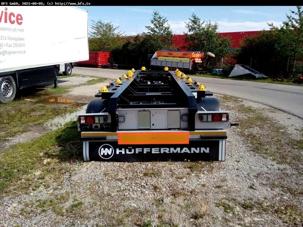 Hüffermann Vario-Carrier HMA 2424 ZB 3-Achs für Absetzmulde - Rimorchio scarrabile/ Multibenna: foto 2 Hüffermann Vario-Carrier HMA 2424 ZB 3-Achs für Absetzmulde - Rimorchio scarrabile/ Multibenna: foto 2