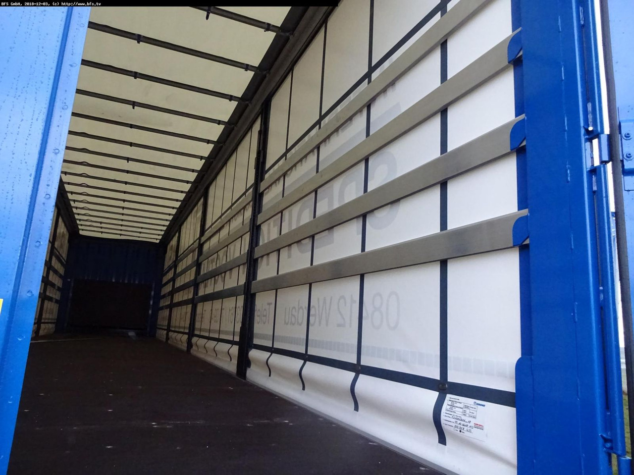 Krone Sattelauflieger SDP 27 eLB4-CS Krone, Schiebever - Semirimorchio centinato: foto 4 Krone Sattelauflieger SDP 27 eLB4-CS Krone, Schiebever - Semirimorchio centinato: foto 4