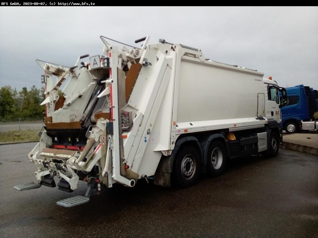 MAN TGS 28.320 6x2-4 BL HS UL Olympus 23 - Euro Max - Camion immondizia: foto 2 MAN TGS 28.320 6x2-4 BL HS UL Olympus 23 - Euro Max - Camion immondizia: foto 2