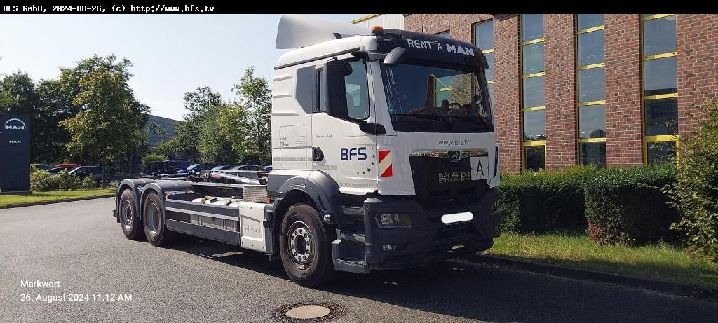 MAN TGS (TG3) 26.510 6x2-4 BL CH HIAB - Autocarro scarrabile: foto 1 MAN TGS (TG3) 26.510 6x2-4 BL CH HIAB - Autocarro scarrabile: foto 1