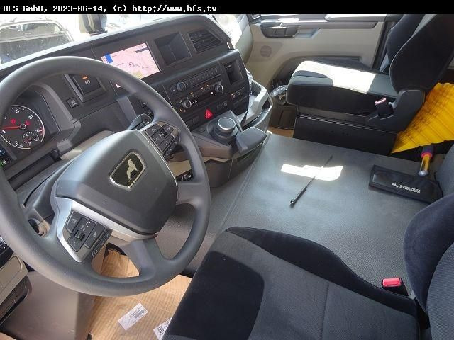 MAN TGS (TG3) 35.470 8x4 BB CH Hinterkipper Stahl H - Autocarro multibenna: foto 4 MAN TGS (TG3) 35.470 8x4 BB CH Hinterkipper Stahl H - Autocarro multibenna: foto 4