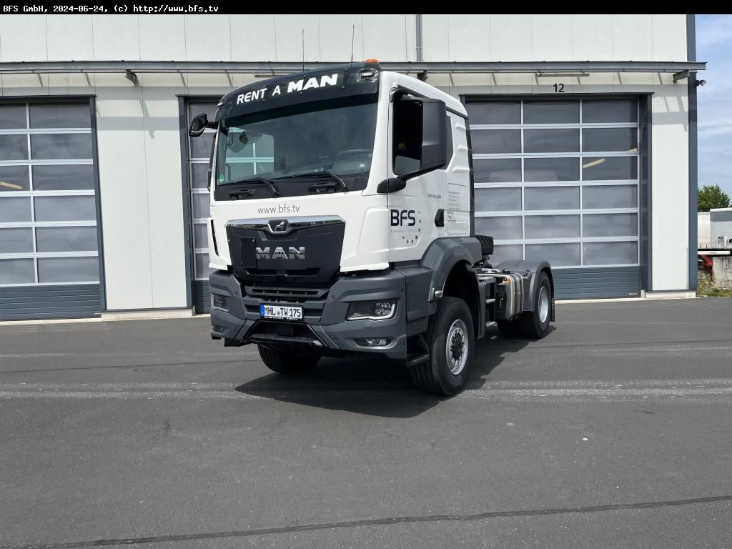 MAN TGS (TG3) 18.520 4x4 BL SA hohe Bauart, Kipphydr - Trattore stradale: foto 1 MAN TGS (TG3) 18.520 4x4 BL SA hohe Bauart, Kipphydr - Trattore stradale: foto 1
