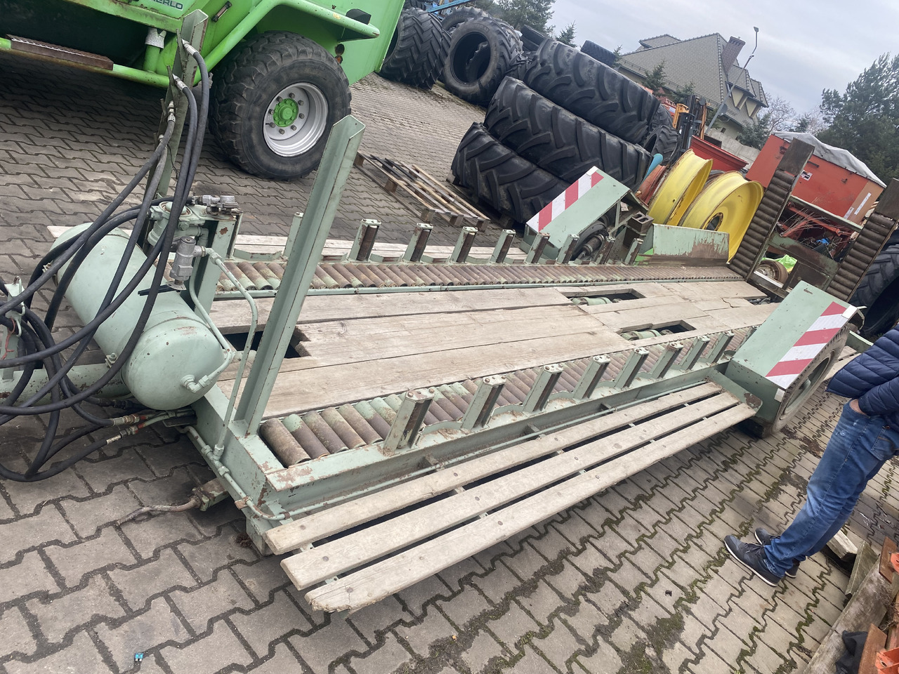 FORTSCHRITT HTS 30.04/1 Przyczepa do skrzyniopalet samowyladowcza - Rimorchio agricolo: foto 5 FORTSCHRITT HTS 30.04/1 Przyczepa do skrzyniopalet samowyladowcza - Rimorchio agricolo: foto 5