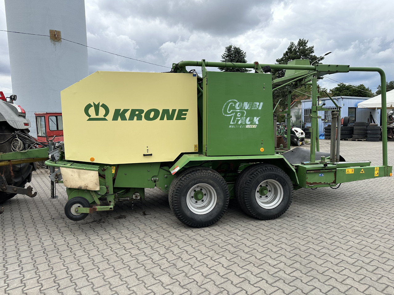 Krone COMBI PACK 1500 V MC - Rotopressa: foto 3 Krone COMBI PACK 1500 V MC - Rotopressa: foto 3