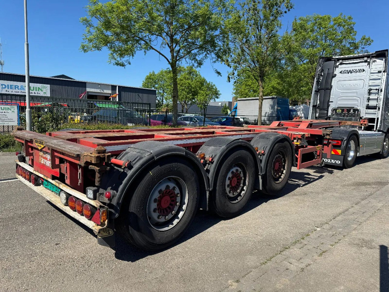Broshuis 3 UCC-39/45 EU - 3 AXLE SAF + LIFTING AXLE - Semirimorchio portacontainer/ Caisse interchangeable: foto 2 Broshuis 3 UCC-39/45 EU - 3 AXLE SAF + LIFTING AXLE - Semirimorchio portacontainer/ Caisse interchangeable: foto 2