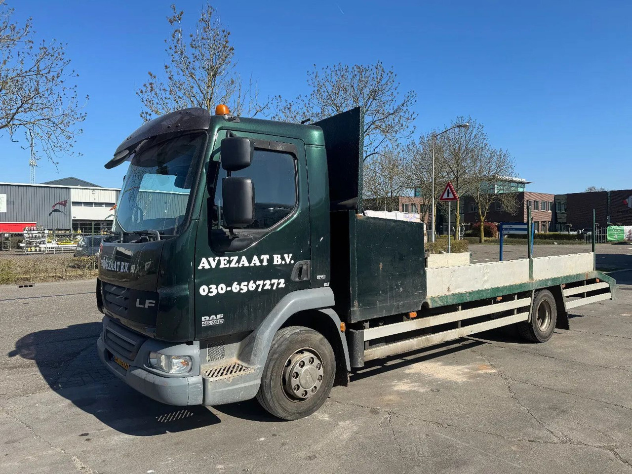 DAF LF 45.130 4X2 EURO 5 // RAMPS TÜV 08-2025 - Camion: foto 1 DAF LF 45.130 4X2 EURO 5 // RAMPS TÜV 08-2025 - Camion: foto 1
