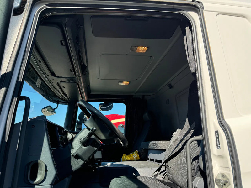 Camion Scania P400 8X4 MULTITEL J360 60METER EURO 5: foto 17