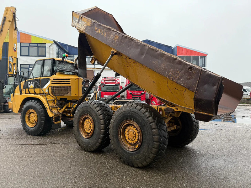 Caterpillar 725, CE, AIRCO, RETARDER, REAR CAMERA, AUTO LUBE, 23,5X25 TYERS - Dumper articolato: foto 5 Caterpillar 725, CE, AIRCO, RETARDER, REAR CAMERA, AUTO LUBE, 23,5X25 TYERS - Dumper articolato: foto 5