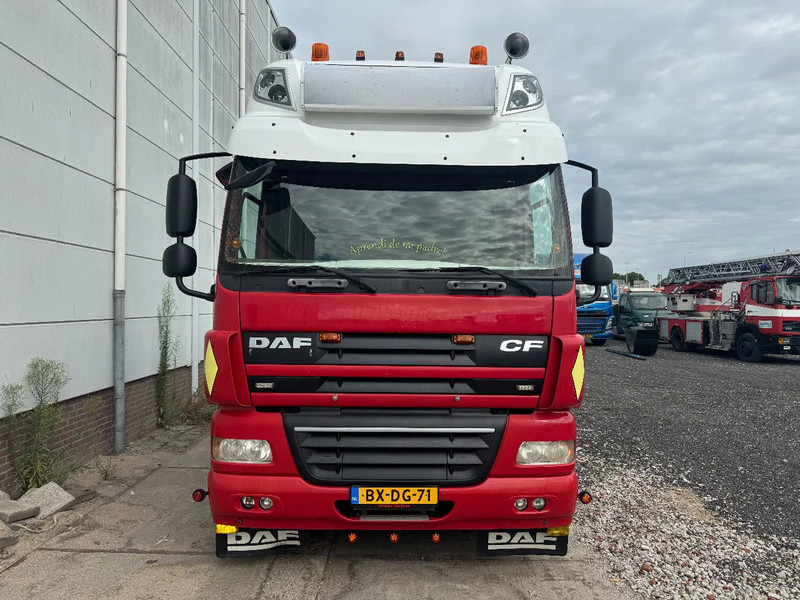 Camion con gru DAF CF 85.460 8X2 HIAB 477E-7 + JIB 75X + REMOTE CONTROL: foto 9 Camion con gru DAF CF 85.460 8X2 HIAB 477E-7 + JIB 75X + REMOTE CONTROL: foto 9