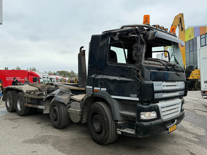 DAF CF 85.460 8X4 EURO 5 - FULL STEEL SUSP. - MANUAL GEAR - BIG AXLES + VDL HOOKLIFT - Autocarro scarrabile: foto 3 DAF CF 85.460 8X4 EURO 5 - FULL STEEL SUSP. - MANUAL GEAR - BIG AXLES + VDL HOOKLIFT - Autocarro scarrabile: foto 3