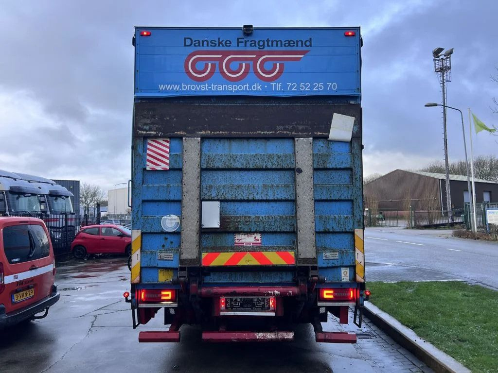 DAF LF 250 4X2 EURO 6 418.609km BOX 8.5mtr - Camion centinato: foto 5 DAF LF 250 4X2 EURO 6 418.609km BOX 8.5mtr - Camion centinato: foto 5