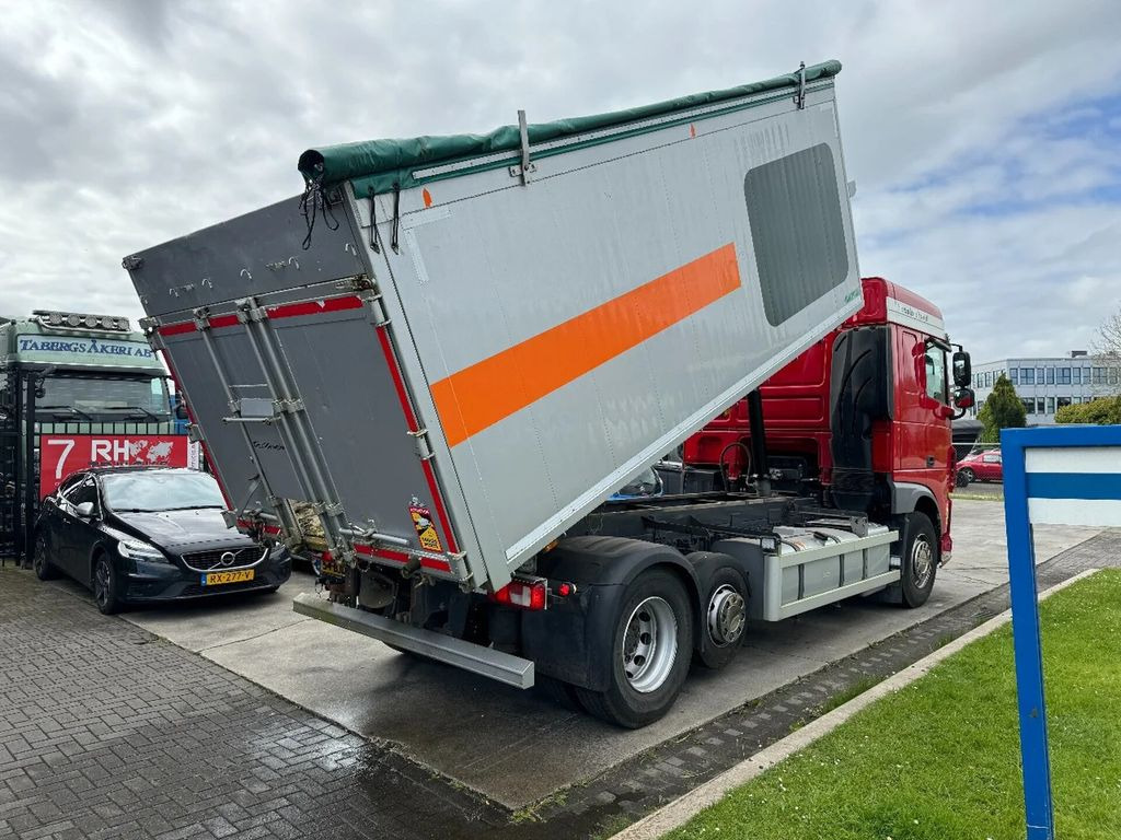 DAF XF 460 6X2 EURO 6 + TIPPER - Autocarro ribaltabile: foto 4 DAF XF 460 6X2 EURO 6 + TIPPER - Autocarro ribaltabile: foto 4