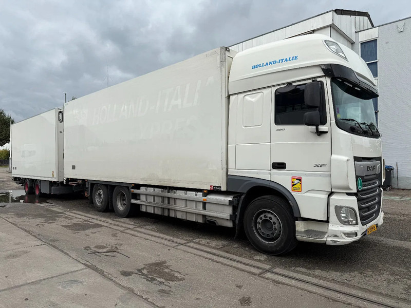DAF XF 480 6X2 + 2 AXLE HANGER + TRS COOLING + DHOLLANDIA LIFT (2x) - Autocarro frigorifero: foto 3 DAF XF 480 6X2 + 2 AXLE HANGER + TRS COOLING + DHOLLANDIA LIFT (2x) - Autocarro frigorifero: foto 3