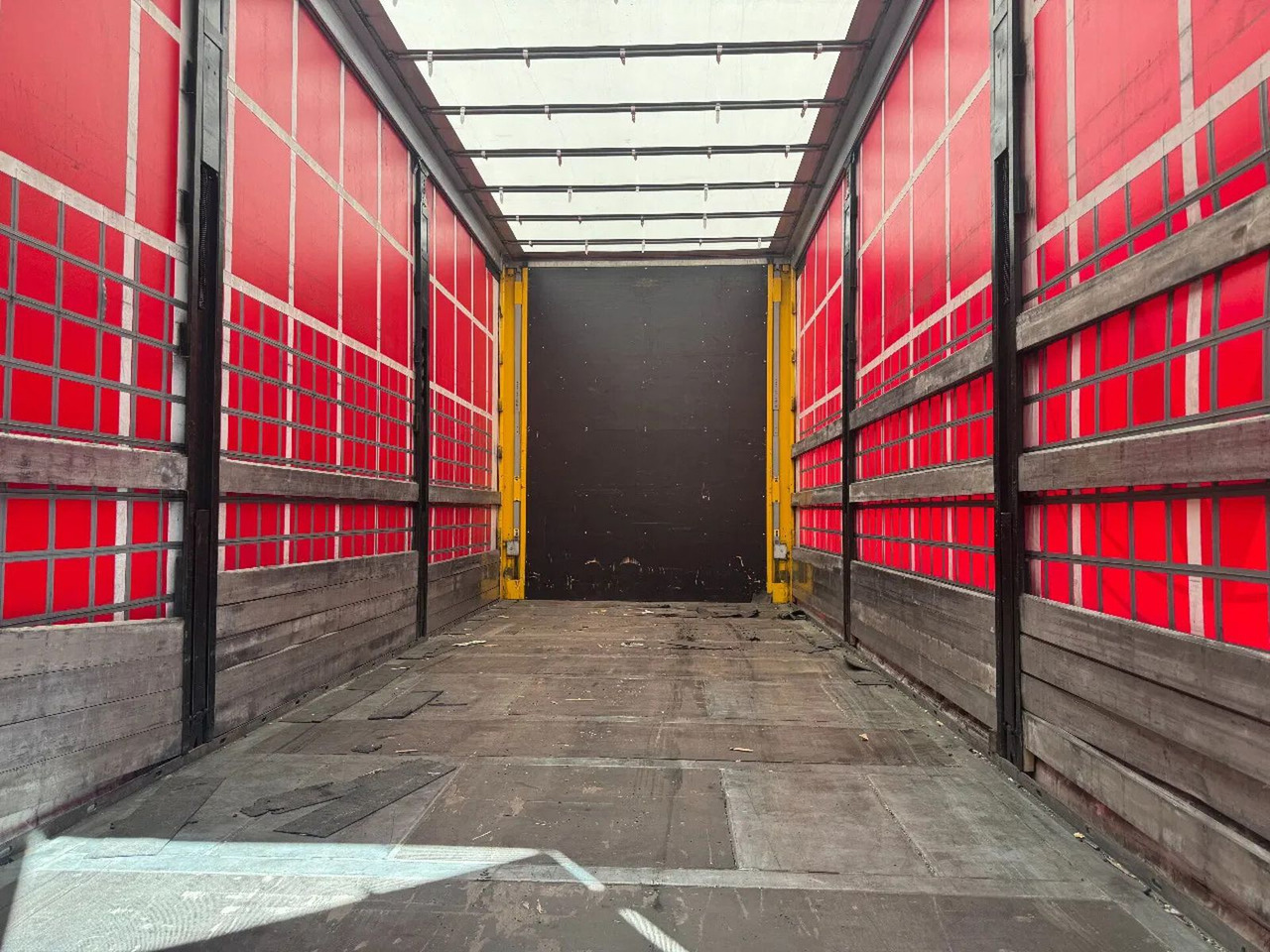 DAF XF 480 6X2 JUMBO + WECON HANGER SLIDING ROOF + T - Camion centinato: foto 5 DAF XF 480 6X2 JUMBO + WECON HANGER SLIDING ROOF + T - Camion centinato: foto 5