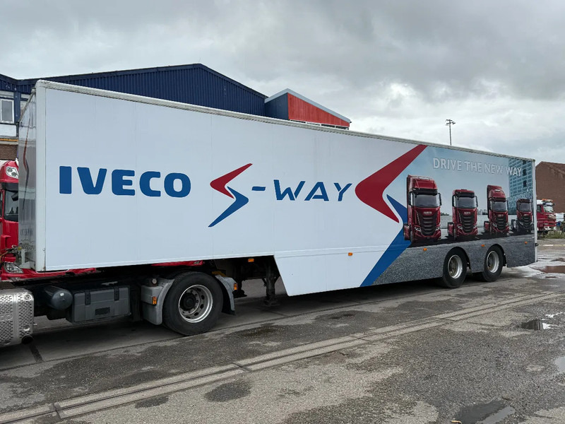 Fruehauf 2 AXLE + ZEPRO LOADLIFT (BUT DEFECT) - Semirimorchio furgonato: foto 1 Fruehauf 2 AXLE + ZEPRO LOADLIFT (BUT DEFECT) - Semirimorchio furgonato: foto 1