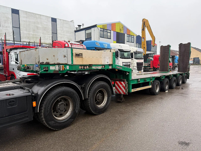 Goldhofer STZ-H5,5 ACLE, 3 AXLE FORCED STEERING, DOUBLE HYDRAULIC RAMPS, TUV TILL 11-11-2026 - Semirimorchio pianale ribassato: foto 4 Goldhofer STZ-H5,5 ACLE, 3 AXLE FORCED STEERING, DOUBLE HYDRAULIC RAMPS, TUV TILL 11-11-2026 - Semirimorchio pianale ribassato: foto 4
