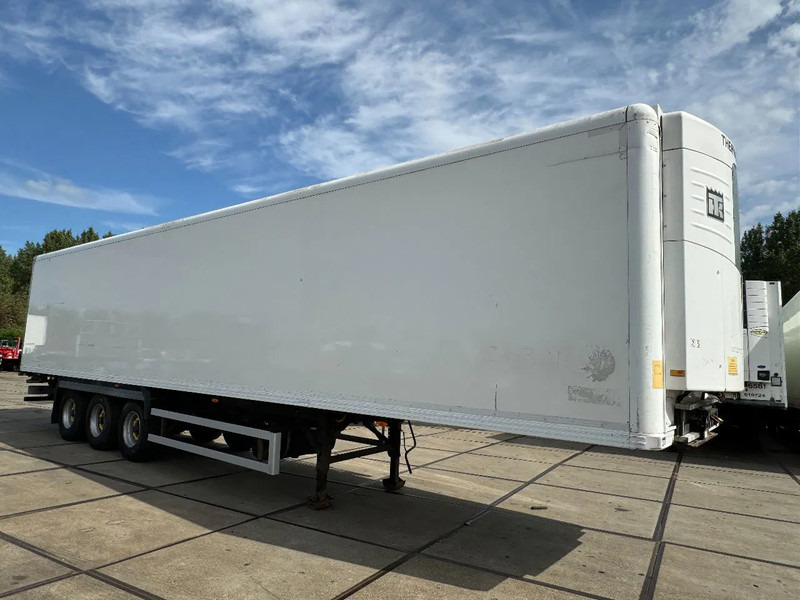 Gray and Adams 6X THERMO KING SLX 200 -13,4X2,5X2,6 METER - BPW DRUM BRAKES - Semirimorchio frigorifero: foto 4 Gray and Adams 6X THERMO KING SLX 200 -13,4X2,5X2,6 METER - BPW DRUM BRAKES - Semirimorchio frigorifero: foto 4