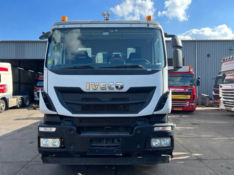 Iveco Stralis 310 PALFINGER PK14002 - MOTOR DEFECT - Autocarro con pianale/ Cassone fisso, Camion con gru: foto 2 Iveco Stralis 310 PALFINGER PK14002 - MOTOR DEFECT - Autocarro con pianale/ Cassone fisso, Camion con gru: foto 2
