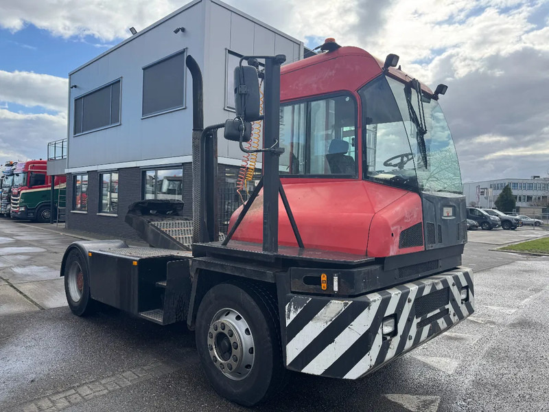 Kalmar TT612D 4X2 - Trattore terminale: foto 3 Kalmar TT612D 4X2 - Trattore terminale: foto 3