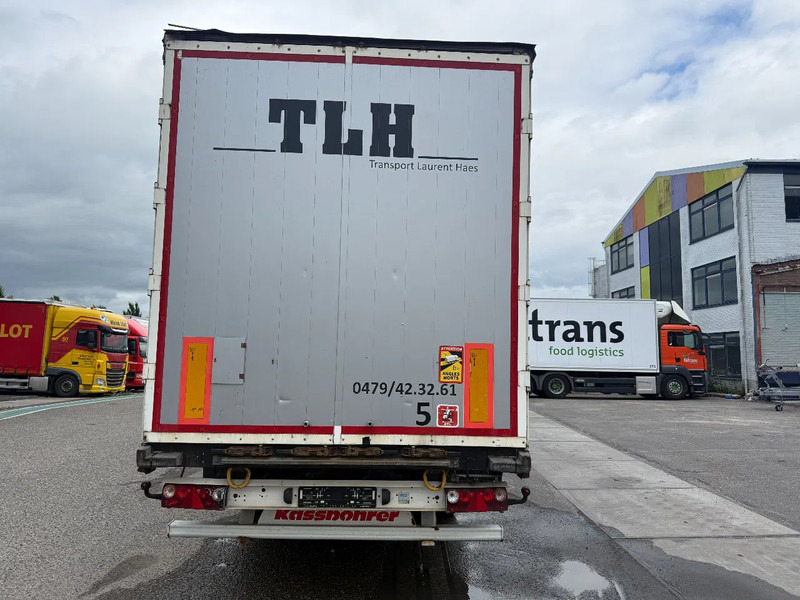 Kässbohrer XS - 3 AXLE - SAF + SLIDING ROOF - DISC BRAKES - Semirimorchio centinato: foto 5 Kässbohrer XS - 3 AXLE - SAF + SLIDING ROOF - DISC BRAKES - Semirimorchio centinato: foto 5