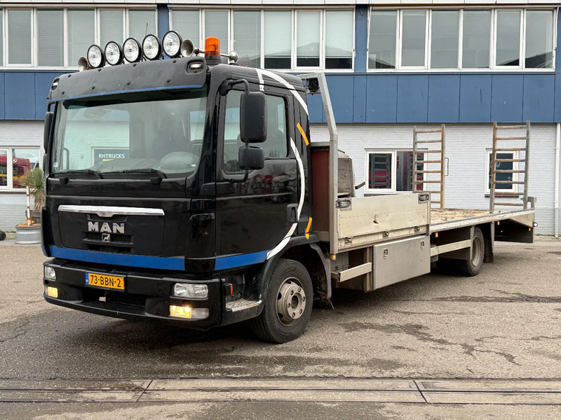 MAN TGL 12.220 4X2 - EURO 5 - ONLY 177.530 KM - Camion bisarca: foto 1 MAN TGL 12.220 4X2 - EURO 5 - ONLY 177.530 KM - Camion bisarca: foto 1