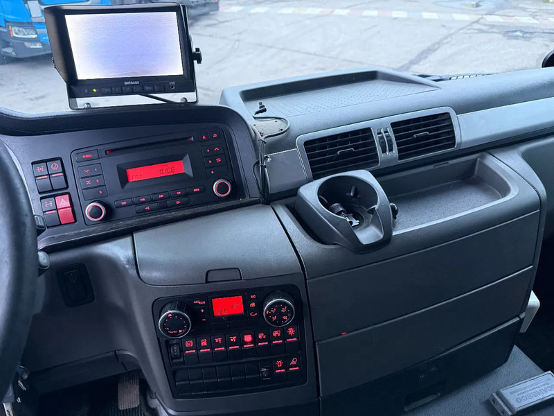 Leasing di MAN TGS 35.480 8X4 + HMF 2420-K3 REMOTE + TIPPER MAN TGS 35.480 8X4 + HMF 2420-K3 REMOTE + TIPPER: foto 19