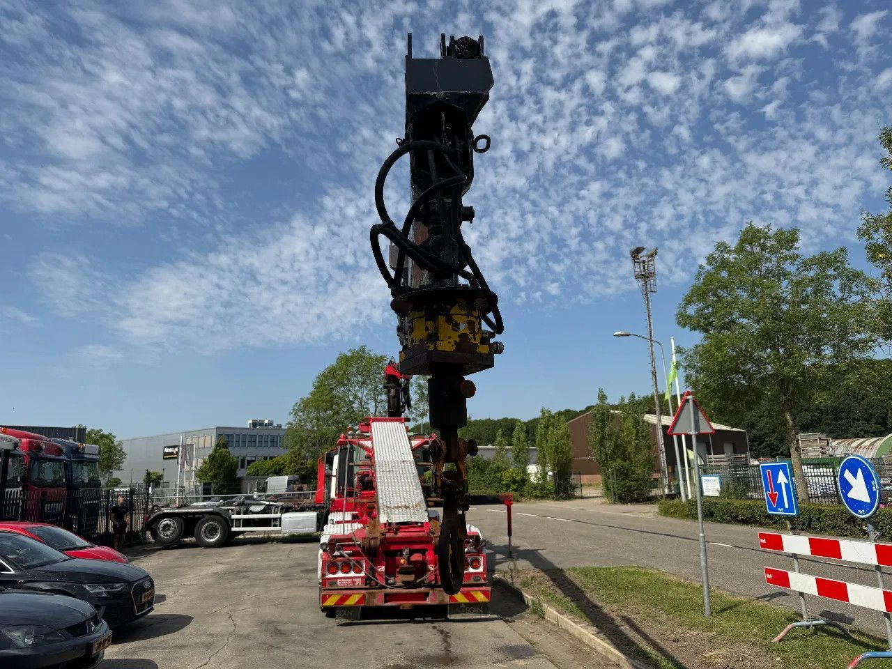 MAN TGS 35.480 8X4 HMF 2420 K5 + HMF ABLE + REMOTE C - Autocarro scarrabile, Camion con gru: foto 5 MAN TGS 35.480 8X4 HMF 2420 K5 + HMF ABLE + REMOTE C - Autocarro scarrabile, Camion con gru: foto 5