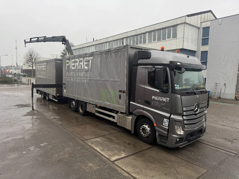 Mercedes-Benz Actros 2645 PALFINGER PK 19 + REMOTE CONTROL + ROYEN HANGER COMPLETE 2017! - Camion con gru: foto 2 Mercedes-Benz Actros 2645 PALFINGER PK 19 + REMOTE CONTROL + ROYEN HANGER COMPLETE 2017! - Camion con gru: foto 2