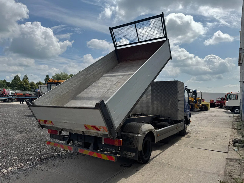 Mercedes-Benz Atego 815 4X2 3 WAY KIPPER FULL STEEL MANUAL GEAR - Autocarro ribaltabile: foto 3 Mercedes-Benz Atego 815 4X2 3 WAY KIPPER FULL STEEL MANUAL GEAR - Autocarro ribaltabile: foto 3