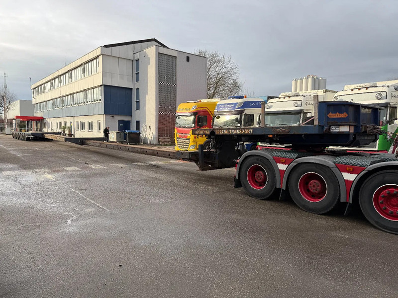 Nooteboom MC0 105-08V, 2 EXTENDABLE 12.35 + 12,05 8 AXLE, 2 LIFT AXLES, 7 AXLE STEERING, REMOTE CONTROLE - Semirimorchio pianale ribassato: foto 1 Nooteboom MC0 105-08V, 2 EXTENDABLE 12.35 + 12,05 8 AXLE, 2 LIFT AXLES, 7 AXLE STEERING, REMOTE CONTROLE - Semirimorchio pianale ribassato: foto 1