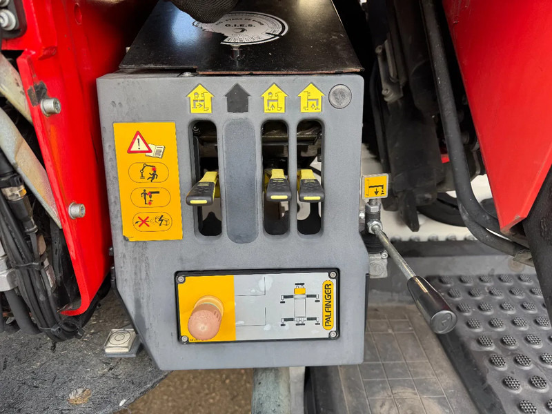 Renault C460 6X2 EURO 6 PALFINGER PK33002 + REMOTE CONTROL ENIGINE RUNNING - Autocarro con pianale/ Cassone fisso, Camion con gru: foto 5 Renault C460 6X2 EURO 6 PALFINGER PK33002 + REMOTE CONTROL ENIGINE RUNNING - Autocarro con pianale/ Cassone fisso, Camion con gru: foto 5
