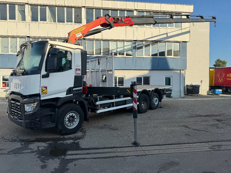 Renault C460 6X2 EURO 6 PALFINGER PK33002 + REMOTE CONTROL ENIGINE RUNNING - Autocarro con pianale/ Cassone fisso, Camion con gru: foto 1 Renault C460 6X2 EURO 6 PALFINGER PK33002 + REMOTE CONTROL ENIGINE RUNNING - Autocarro con pianale/ Cassone fisso, Camion con gru: foto 1