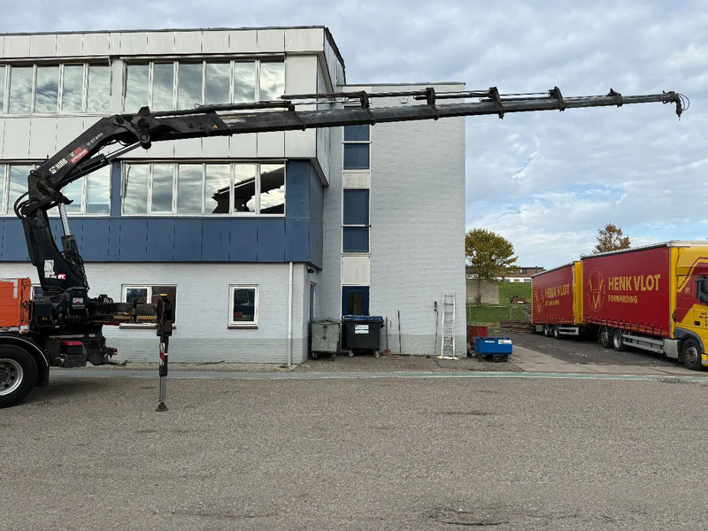 Renault Premium 430 8X4 EEV + HIAB 477 E-7 HIPRO + REMOTE - Camion con gru: foto 4 Renault Premium 430 8X4 EEV + HIAB 477 E-7 HIPRO + REMOTE - Camion con gru: foto 4