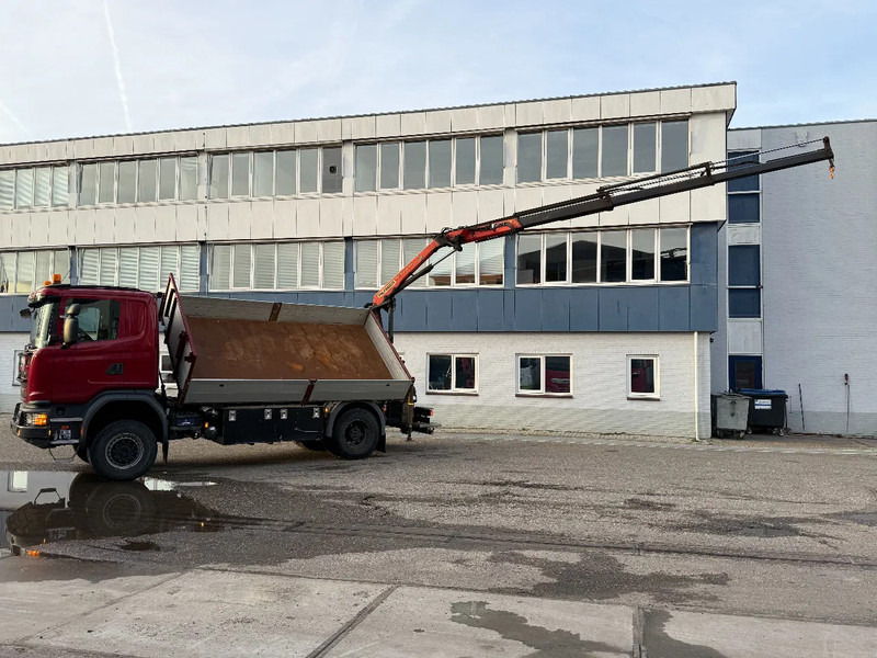 Scania G370 4X4 EURO 6 + 3-SIDE TIPPER + PALFINGER PK9002 + REMOTE - Autocarro ribaltabile, Camion con gru: foto 3 Scania G370 4X4 EURO 6 + 3-SIDE TIPPER + PALFINGER PK9002 + REMOTE - Autocarro ribaltabile, Camion con gru: foto 3