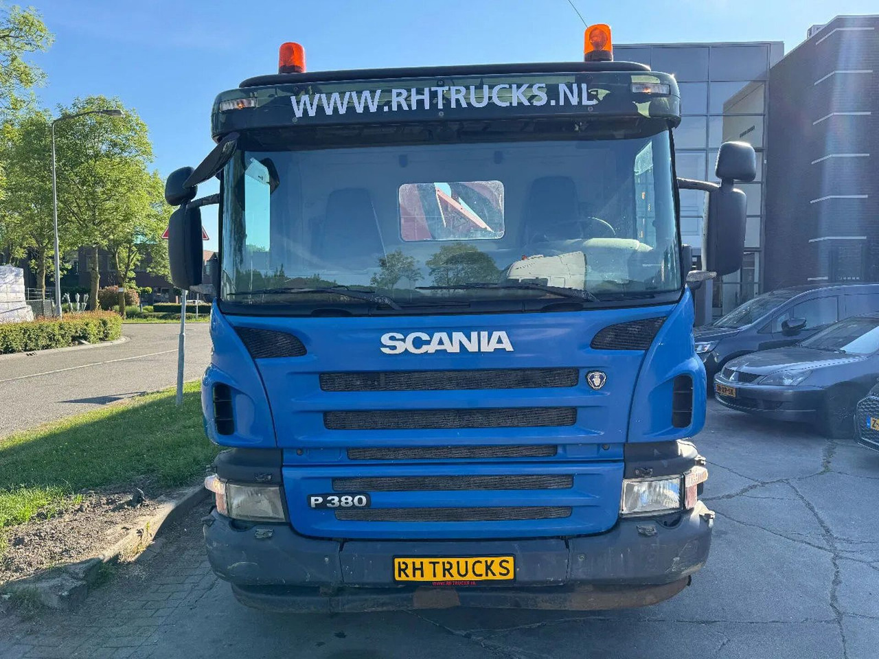 Scania P380 8X4 PALFINGER HOOK + PALFINGER PK16502 + RE - Camion con gru: foto 5 Scania P380 8X4 PALFINGER HOOK + PALFINGER PK16502 + RE - Camion con gru: foto 5