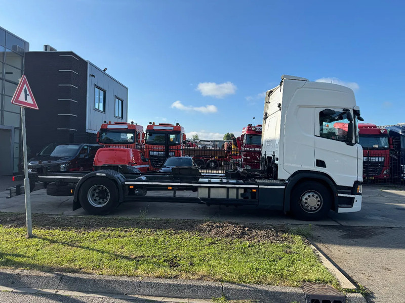 Scania R410 EURO 6 NGS BDF CHASSIS - Autocarro portacontainer/ Caisse interchangeable: foto 4 Scania R410 EURO 6 NGS BDF CHASSIS - Autocarro portacontainer/ Caisse interchangeable: foto 4