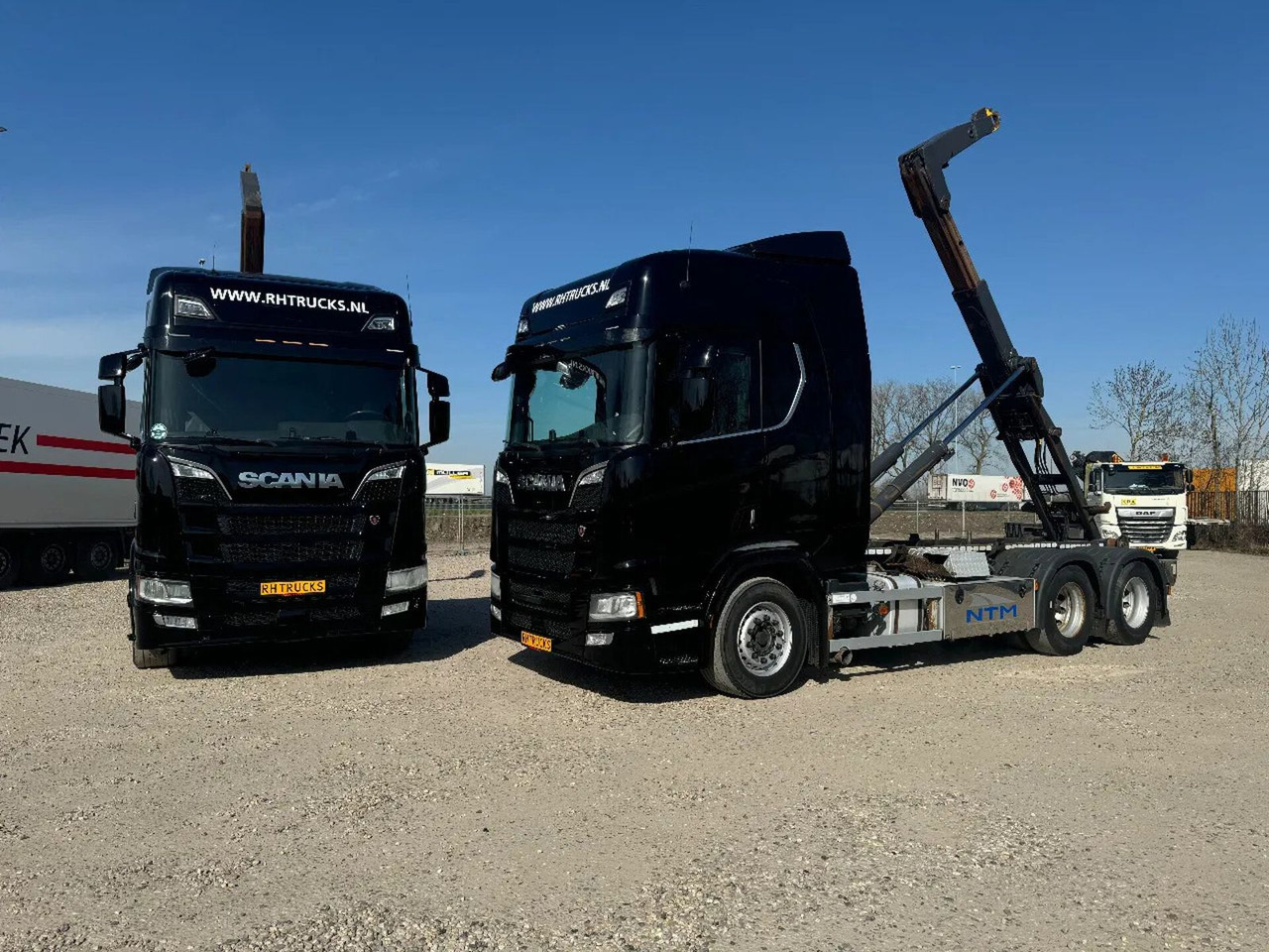 Scania R580 V8 NGS 6X2 EURO 6 VDL 20T HOOK - Autocarro scarrabile: foto 1 Scania R580 V8 NGS 6X2 EURO 6 VDL 20T HOOK - Autocarro scarrabile: foto 1