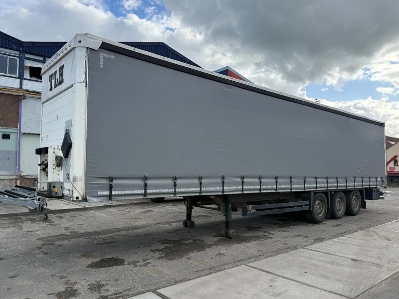 Schmitz Cargobull SCB*S3T - DISC BRAKES + SLIDING ROOF - Semirimorchio centinato: foto 1 Schmitz Cargobull SCB*S3T - DISC BRAKES + SLIDING ROOF - Semirimorchio centinato: foto 1